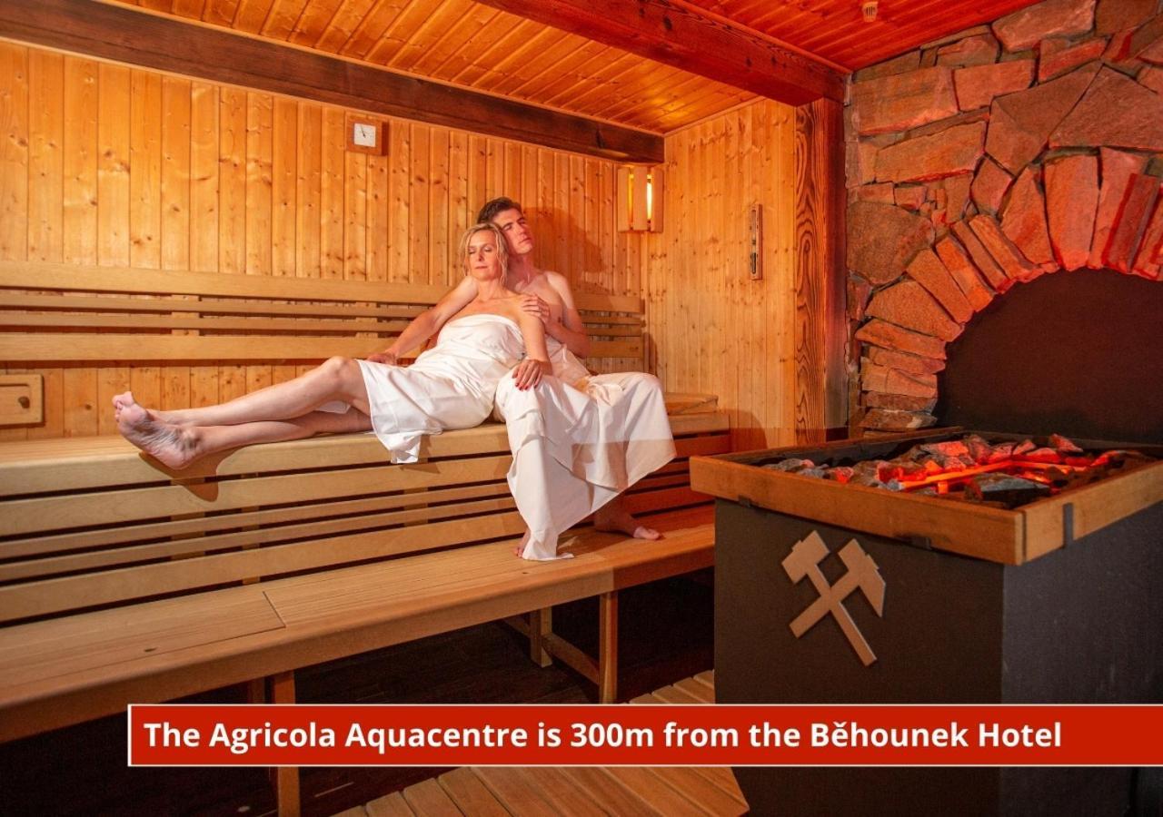 Hotel Behounek Jachymov Ngoại thất bức ảnh